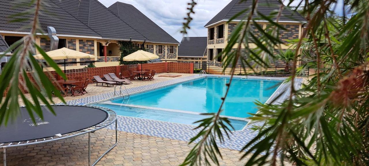 Epashikino Resort & Spa Gilgil Extérieur photo